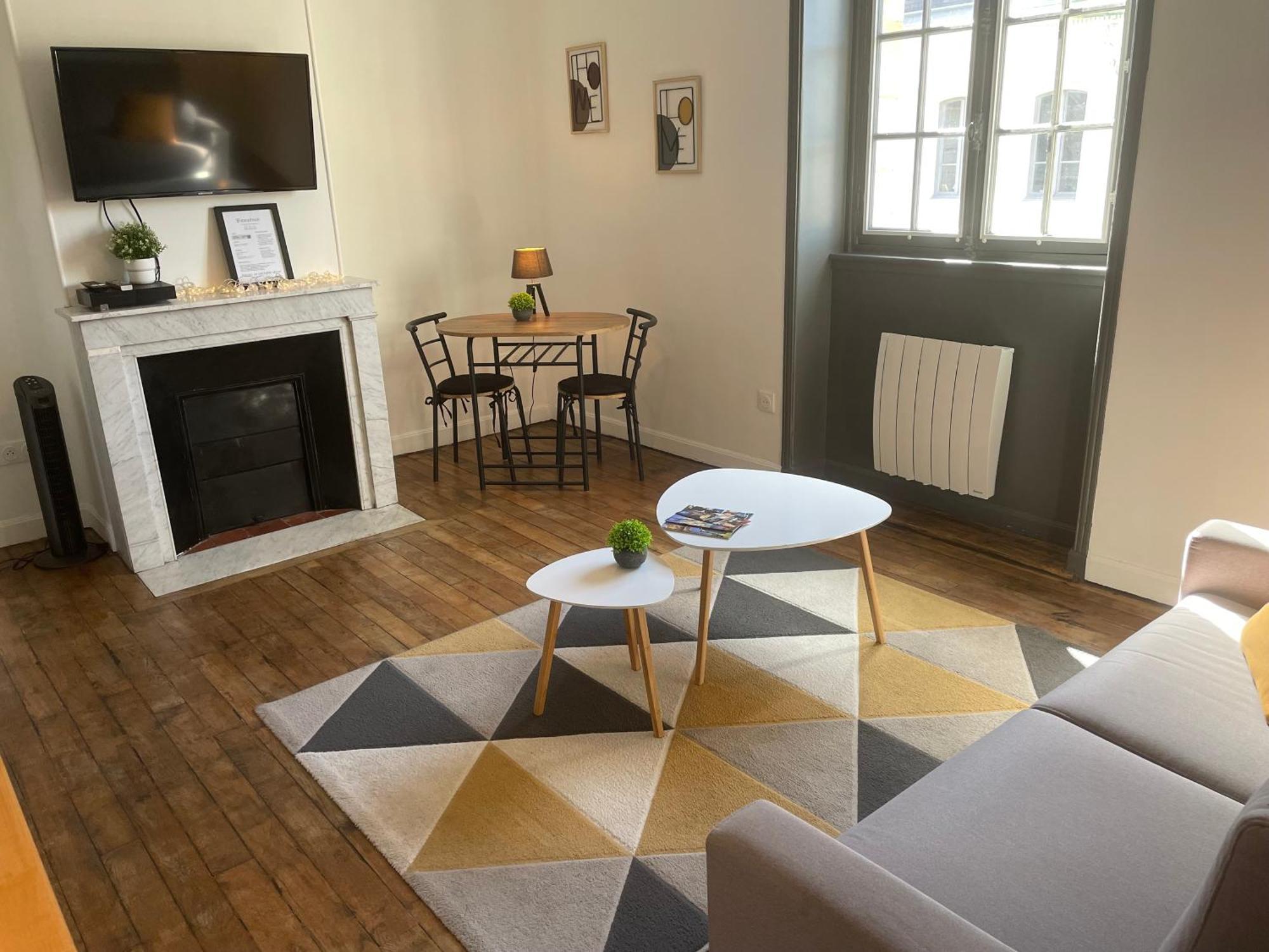 Cosy Fonctionnel Et Confortable En Hyper Centre Apartment